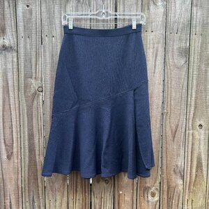 St John Evening Classy Knee Flare Tasteful Slit Skirt Navy Blue Size 2 Perfect